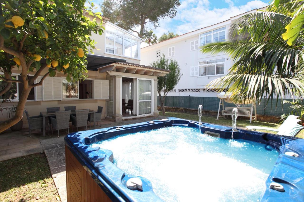 Alcudia, Lovely House With Jacuzzi Villa